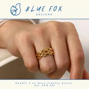 *NEW* 18K  Gold Plated Stainless Steel Overlapped Linked Ring